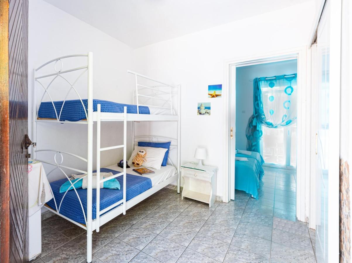 Lions Apartments Poros Town 外观 照片